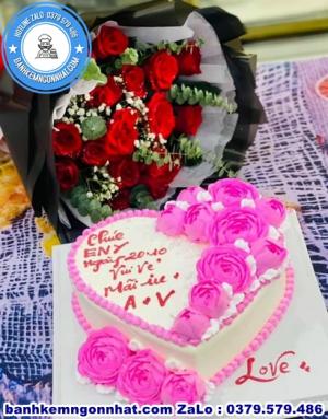 Combo Bánh Kem Và Hoa Tươi 10